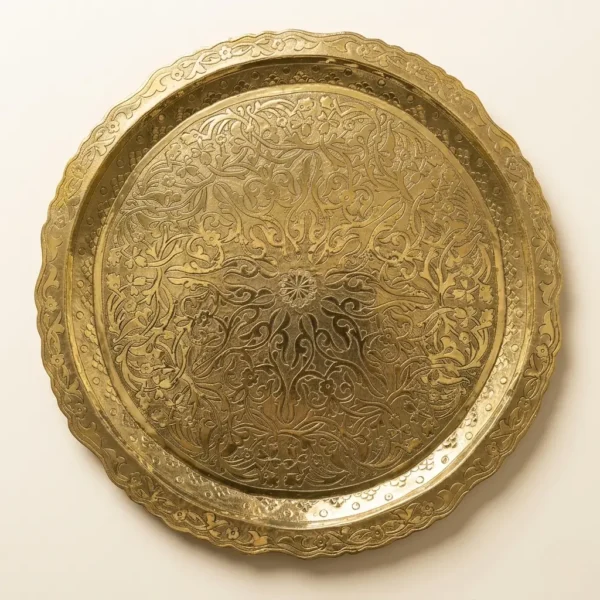 Plateau traditionnel cuivre ciselé - HIBA — lifestyle