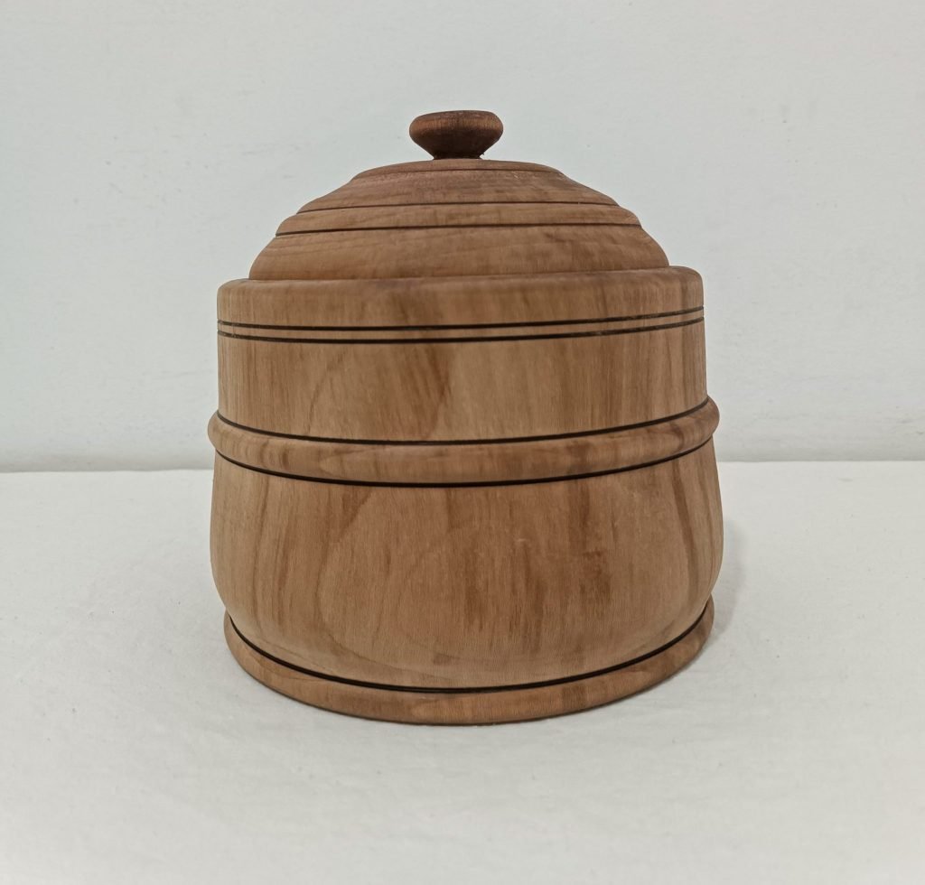 Bonbonnière en bois