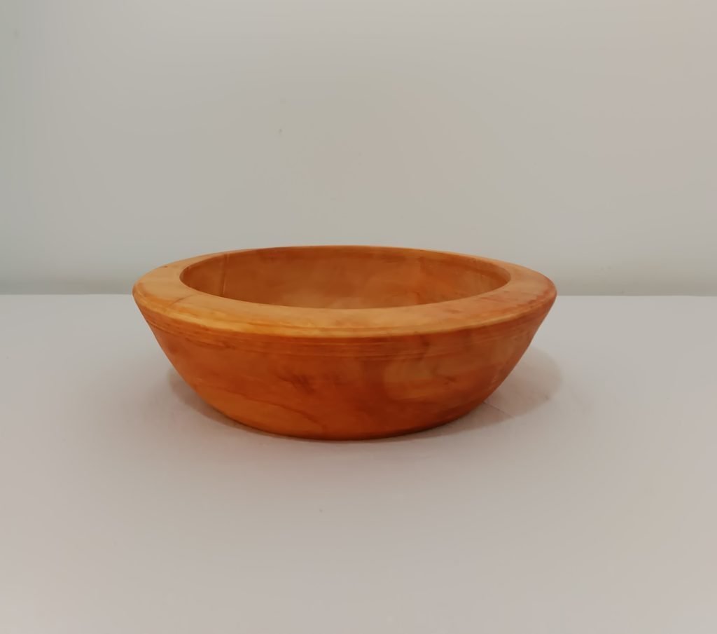 Assiette creuse en bois