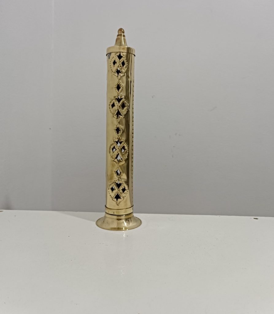 Porte-encens en cuivre