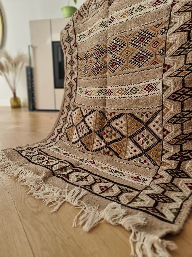 Tagherdayt- Tapis berbère taupe