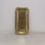 Plateau rectangle  en cuivre ciselé