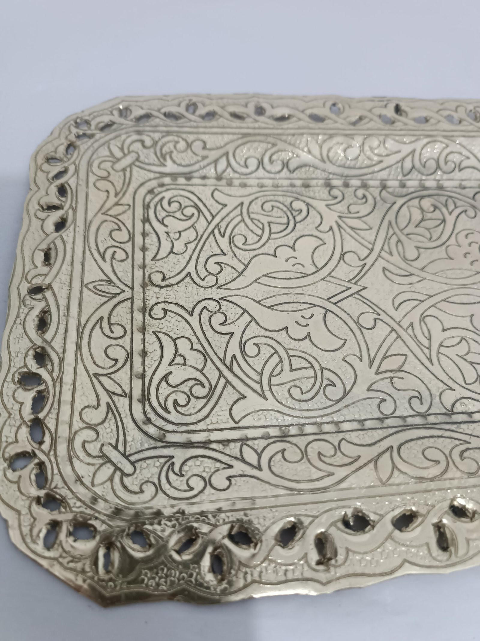 Plateau en cuivre rectangle – Image 11