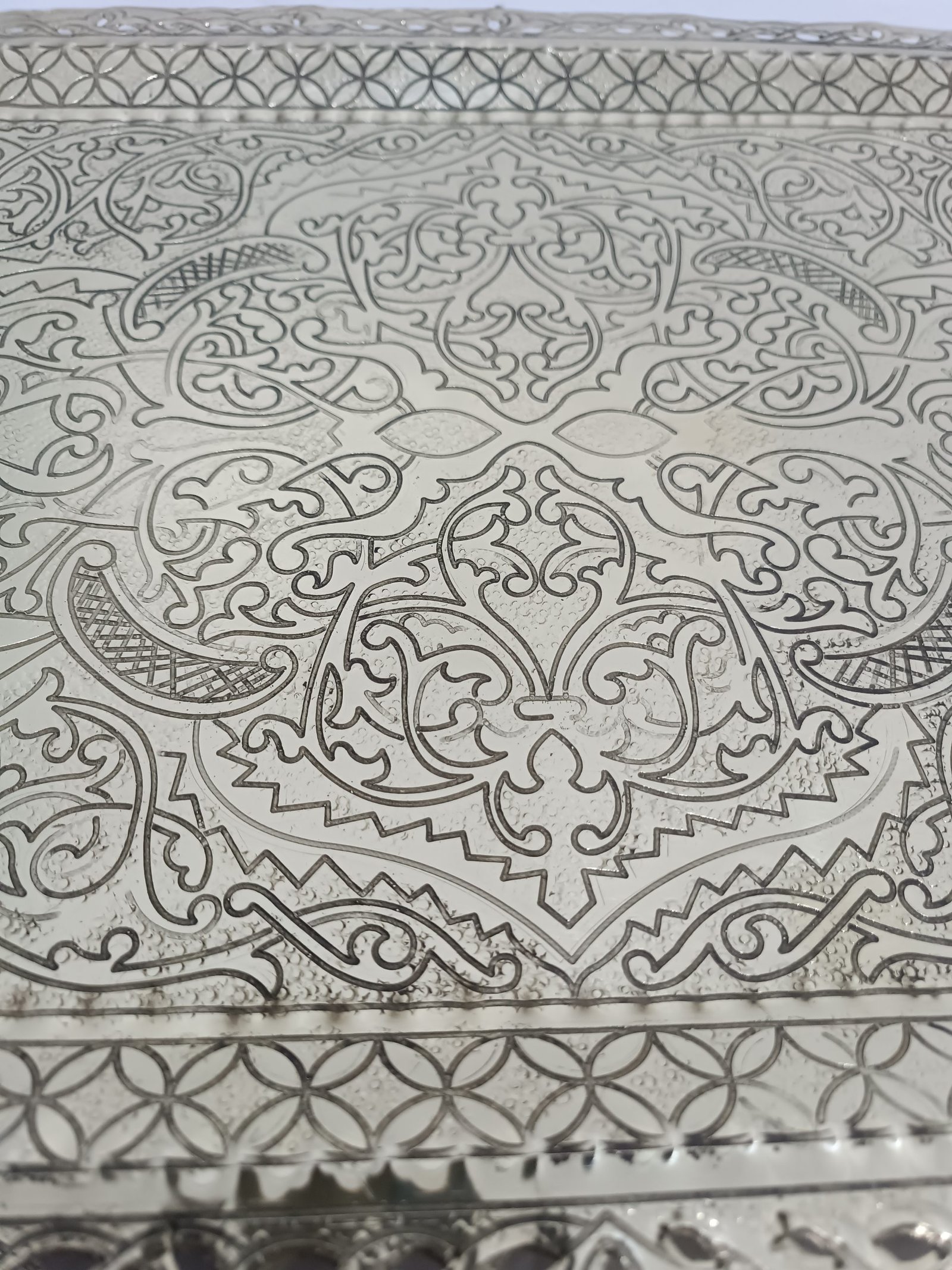 Siniya en cuivre carrée – Image 4