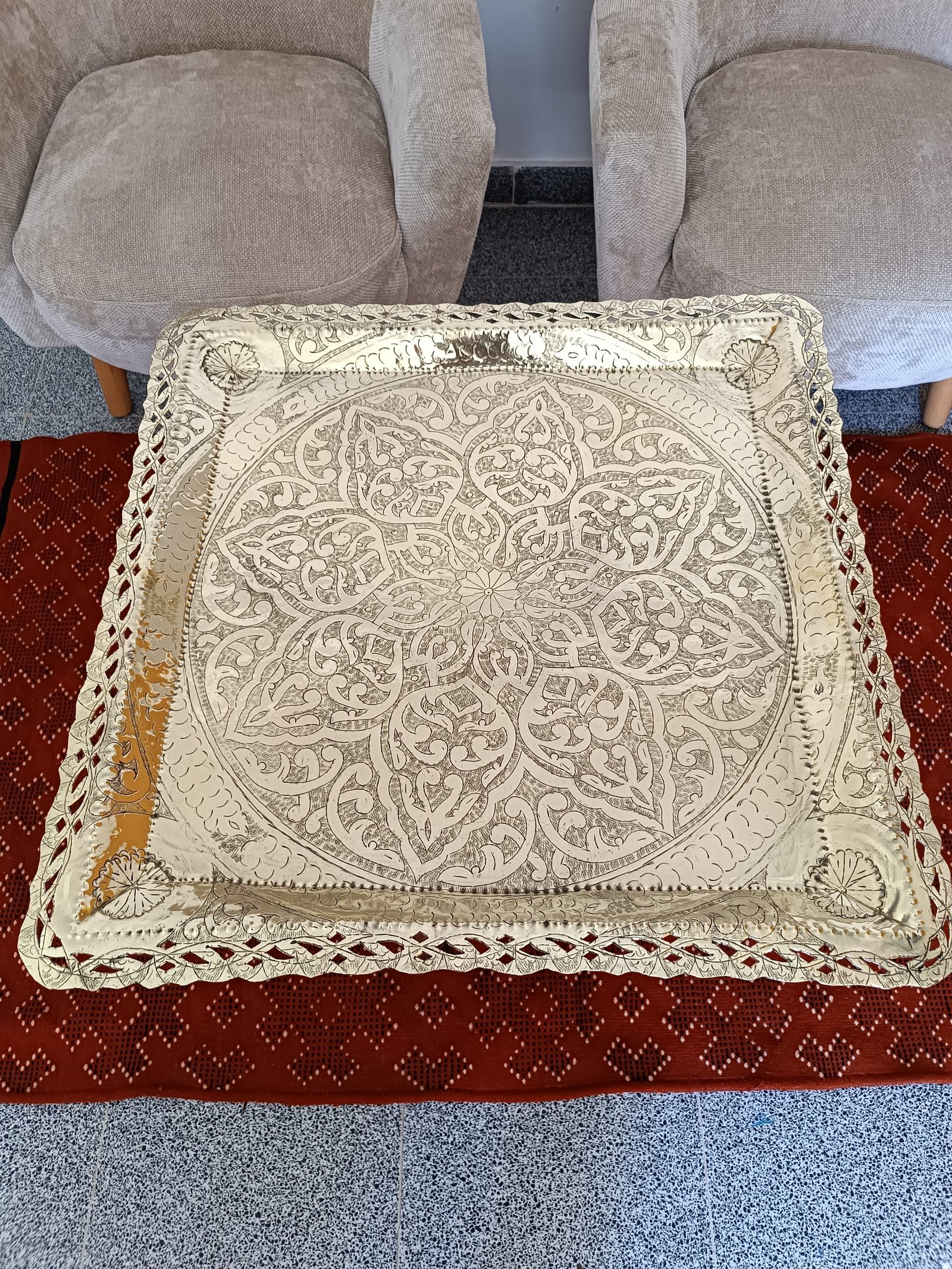 Siniya en cuivre carrée – Image 2