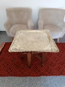 Siniya en cuivre carrée artisanat algérien Constantine plateau traditionnel