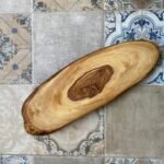 Planche de service en bois d'olivier d'Algérie